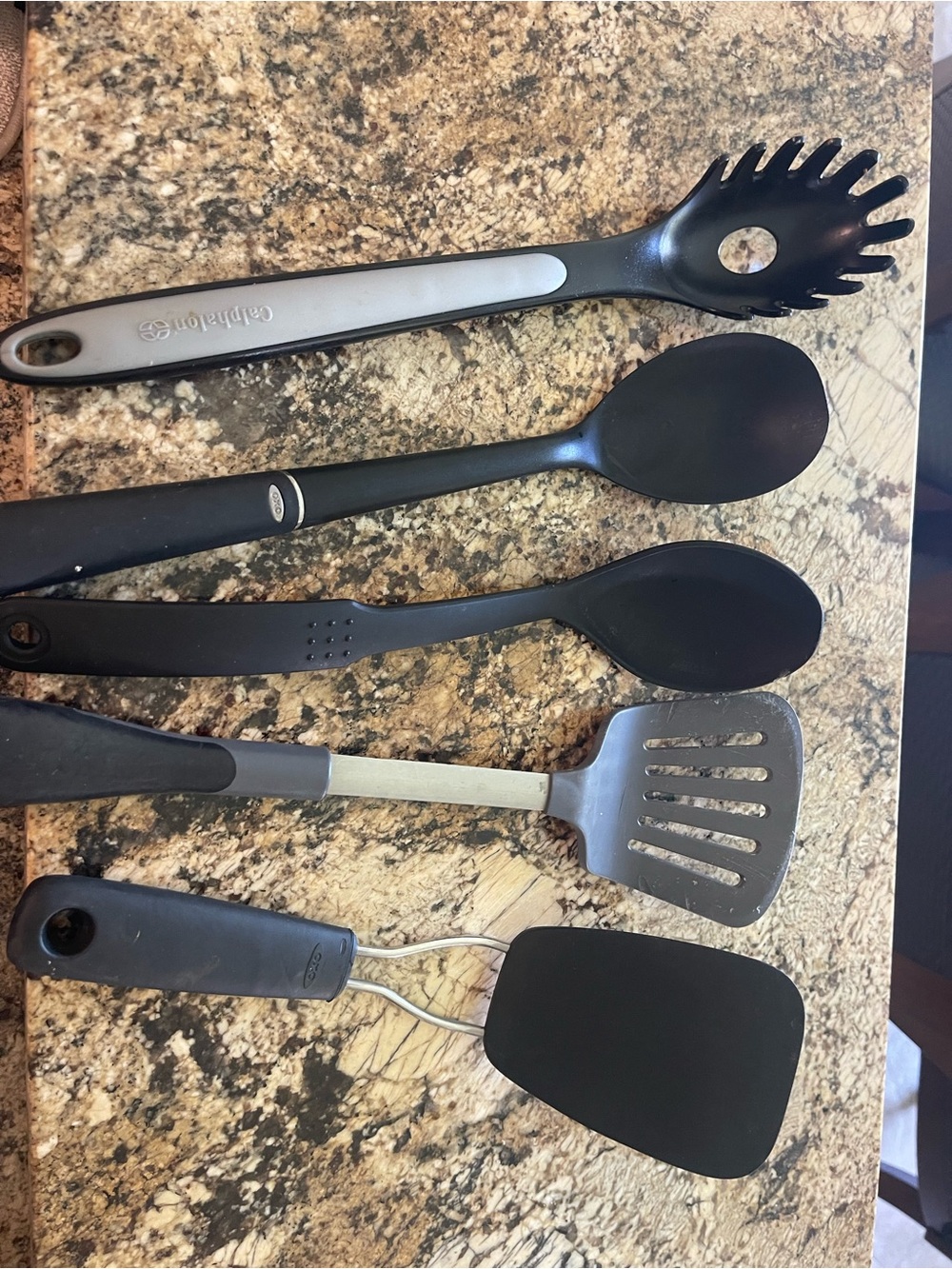 Black Kitchen Utensil Set - Multi-Piece Cooking Tools